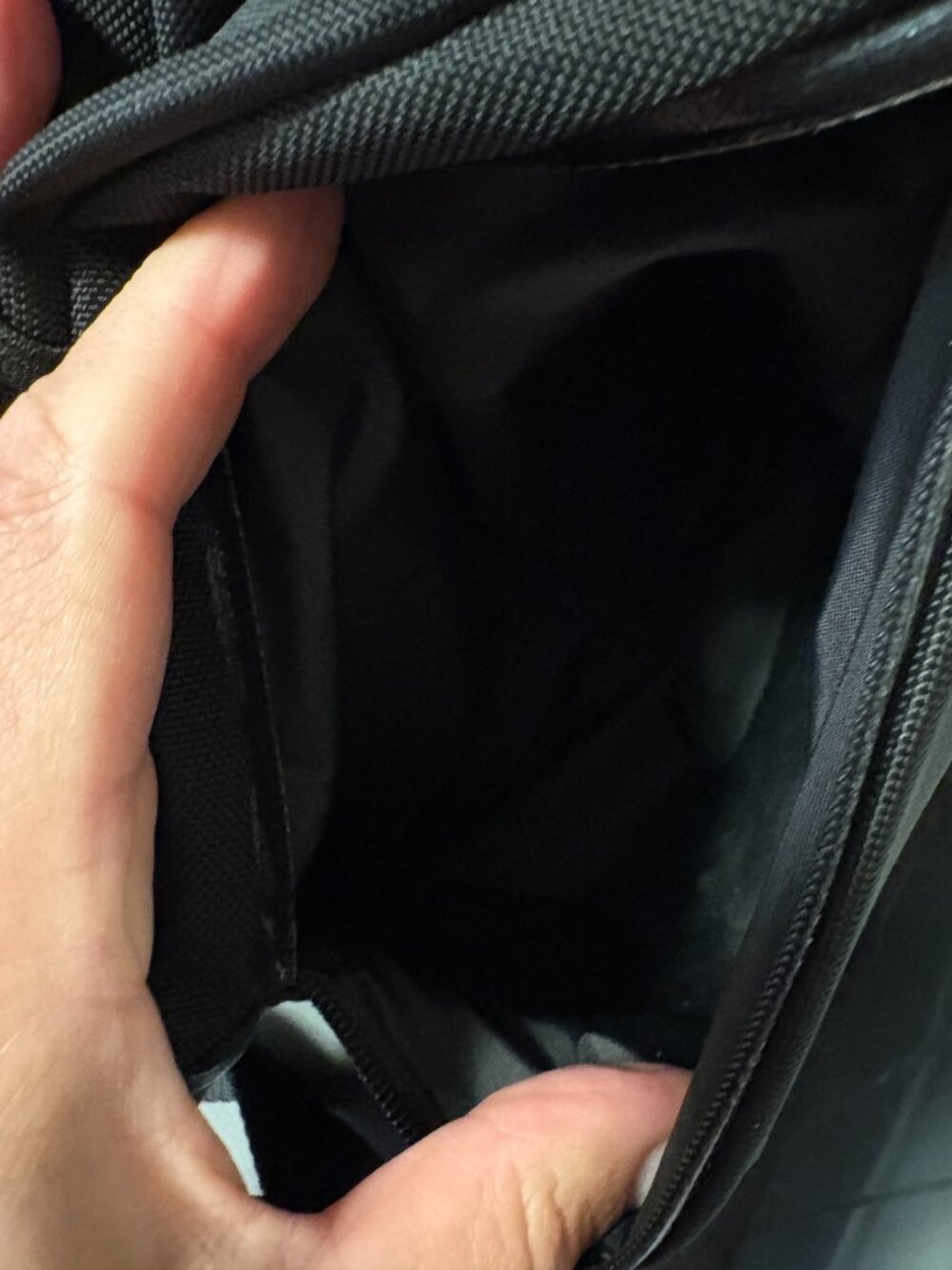 Lululemon Para Backpack - Picture 6 of 15